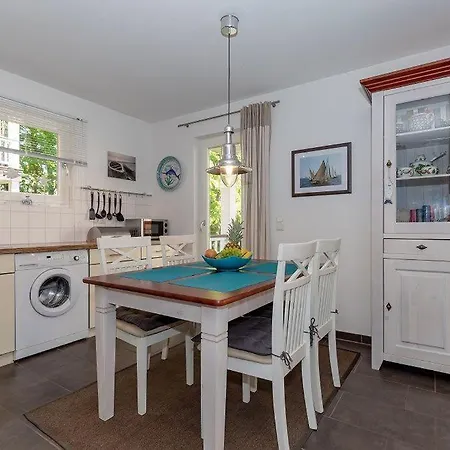 Fewo-5-0-n-ferienwohnung-in-graal-mueritz